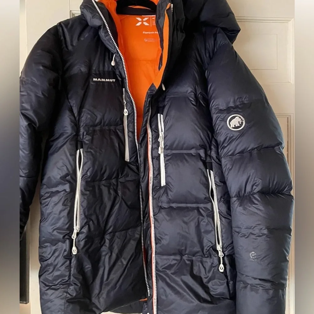 mammut jacket. - Picture 1 of 4